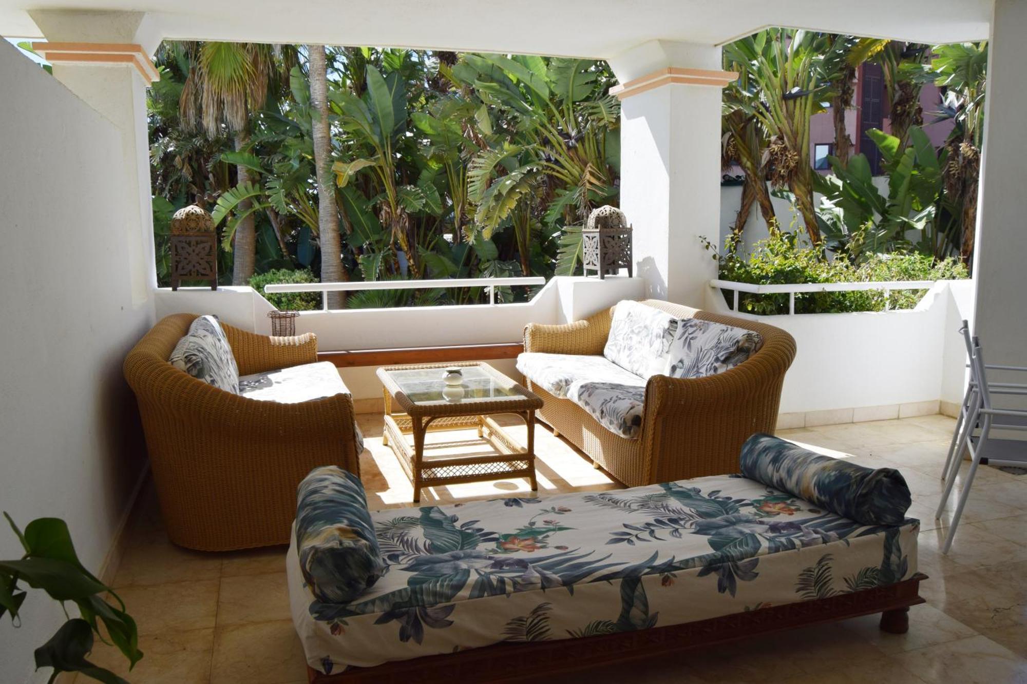 Spacious In Sea View & Shared Pool Appartamento Marbella