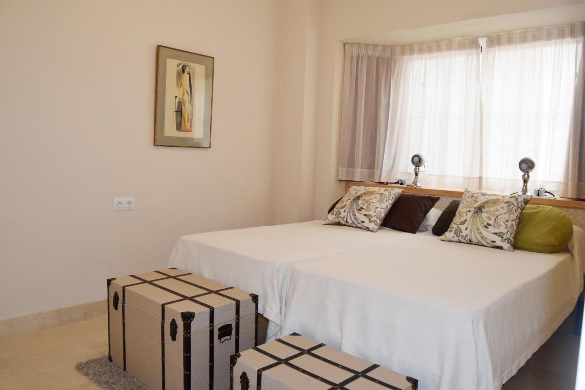 Spacious In Sea View & Shared Pool Marbella