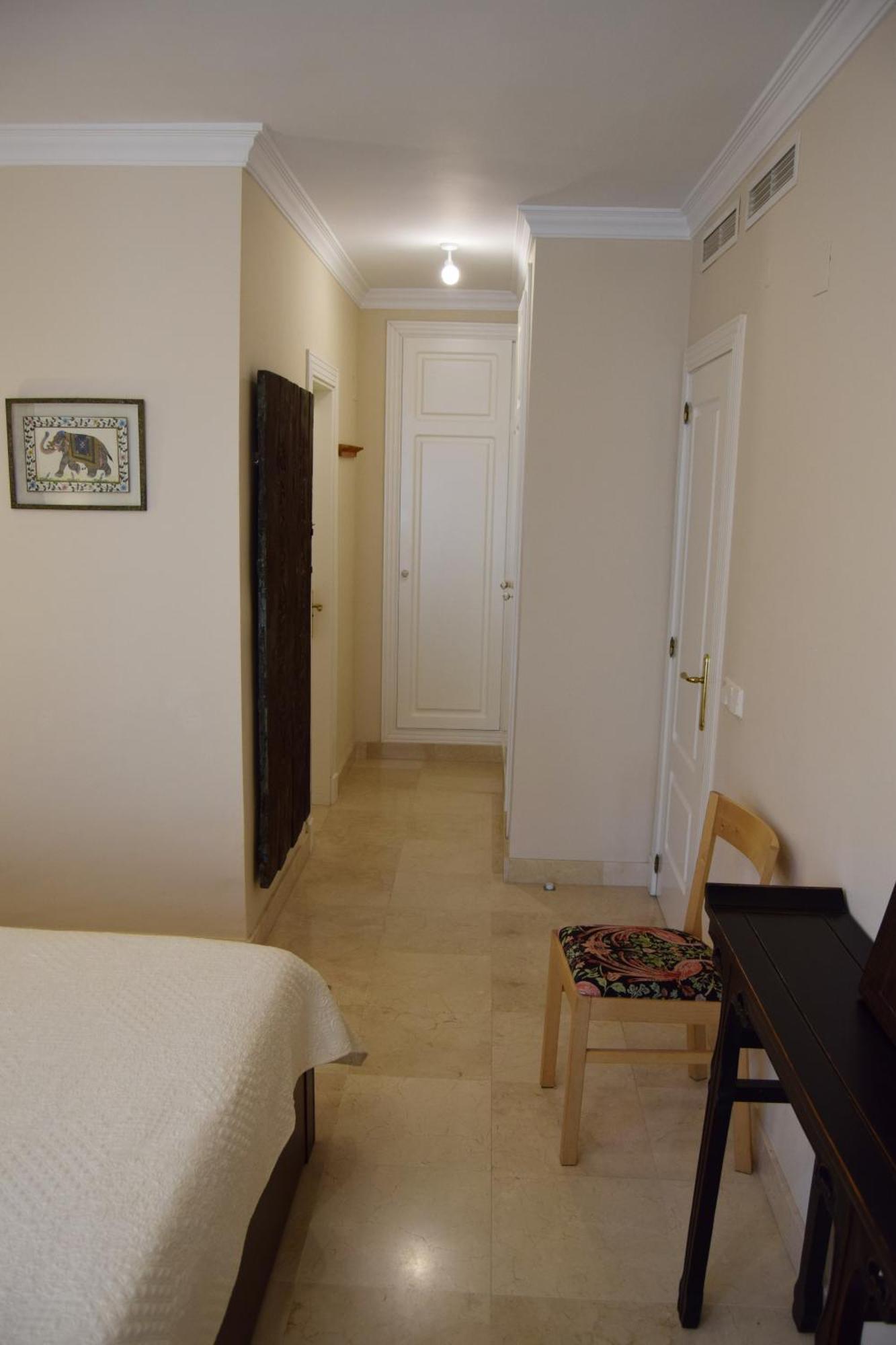 Spacious In Sea View & Shared Pool