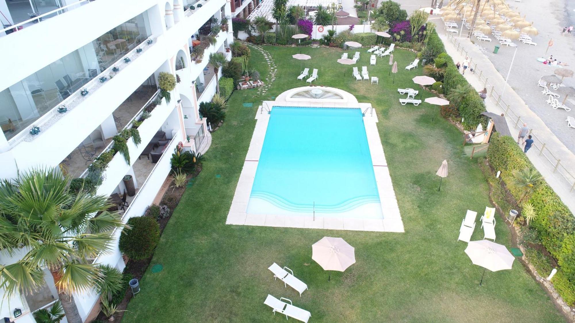 Apartament Spacious In Sea View & Shared Pool *